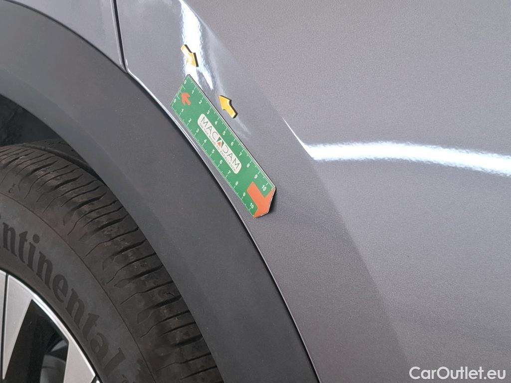  Renault  Captur  II Evolution 1.6 E-TECH Hybrid 145CV BVA6 E6d #16