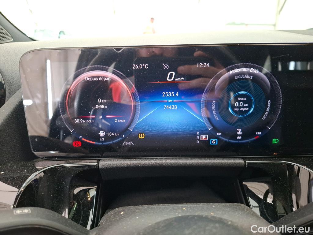  Mercedes  B-Klasse Classe B / 2019 / 5P / monospace B 200 d AMG Line Edition BA8 #126
