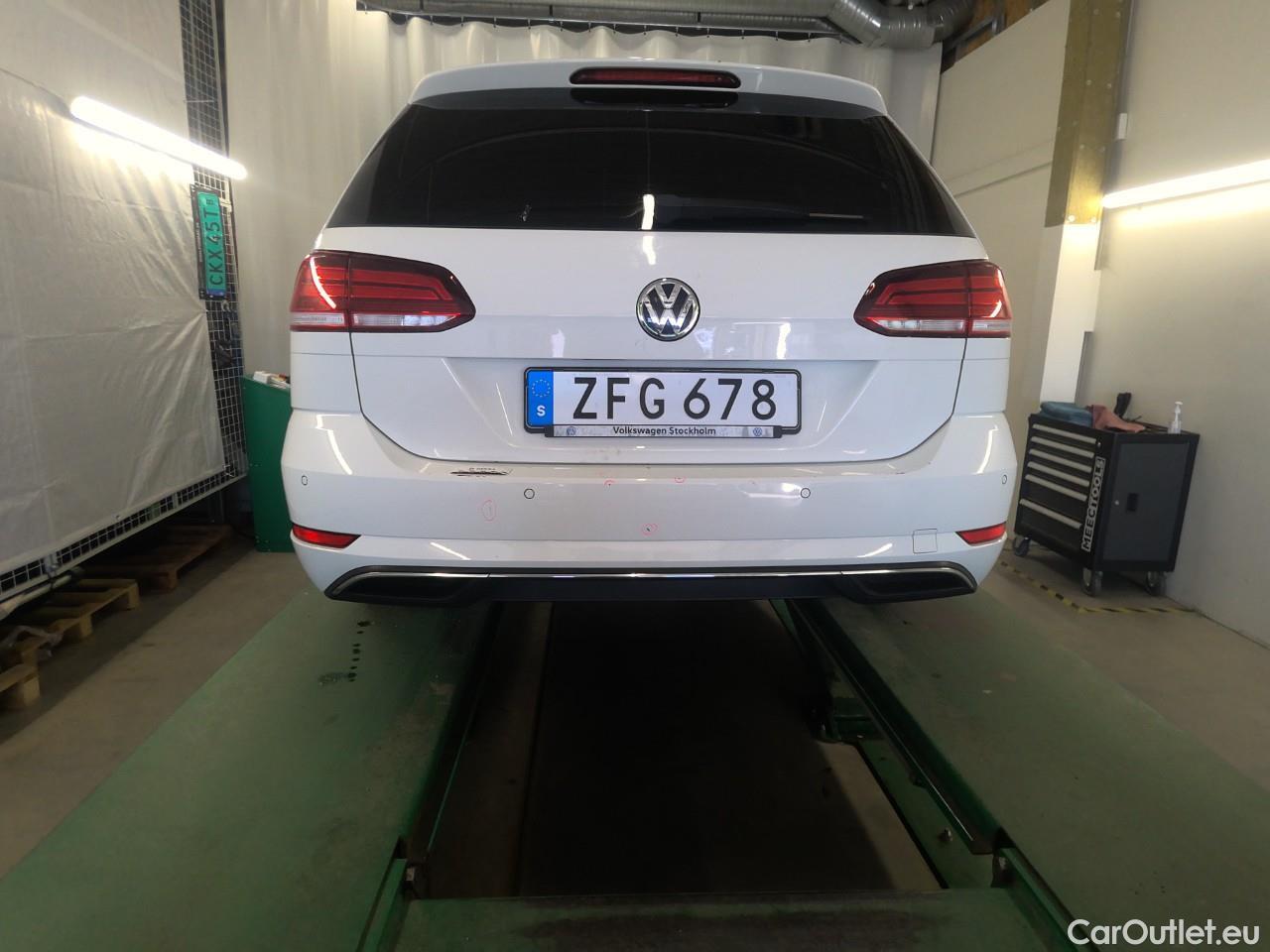 Volkswagen  Golf  Sp.Combi TSI 110 Aut. #9