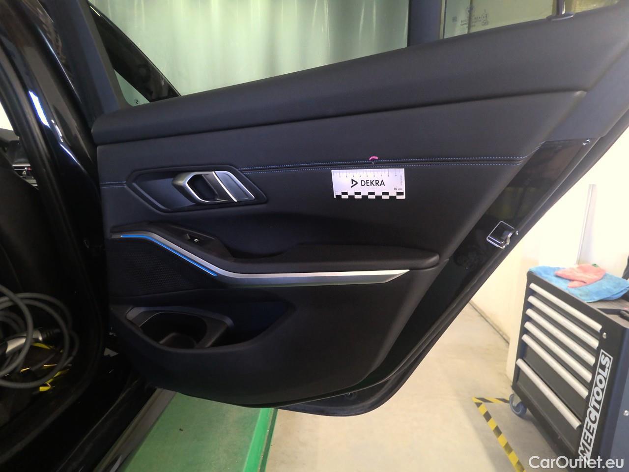  Bmw  Serie 3 330e Tour.xDr. Con.M-Sp. Aut #34