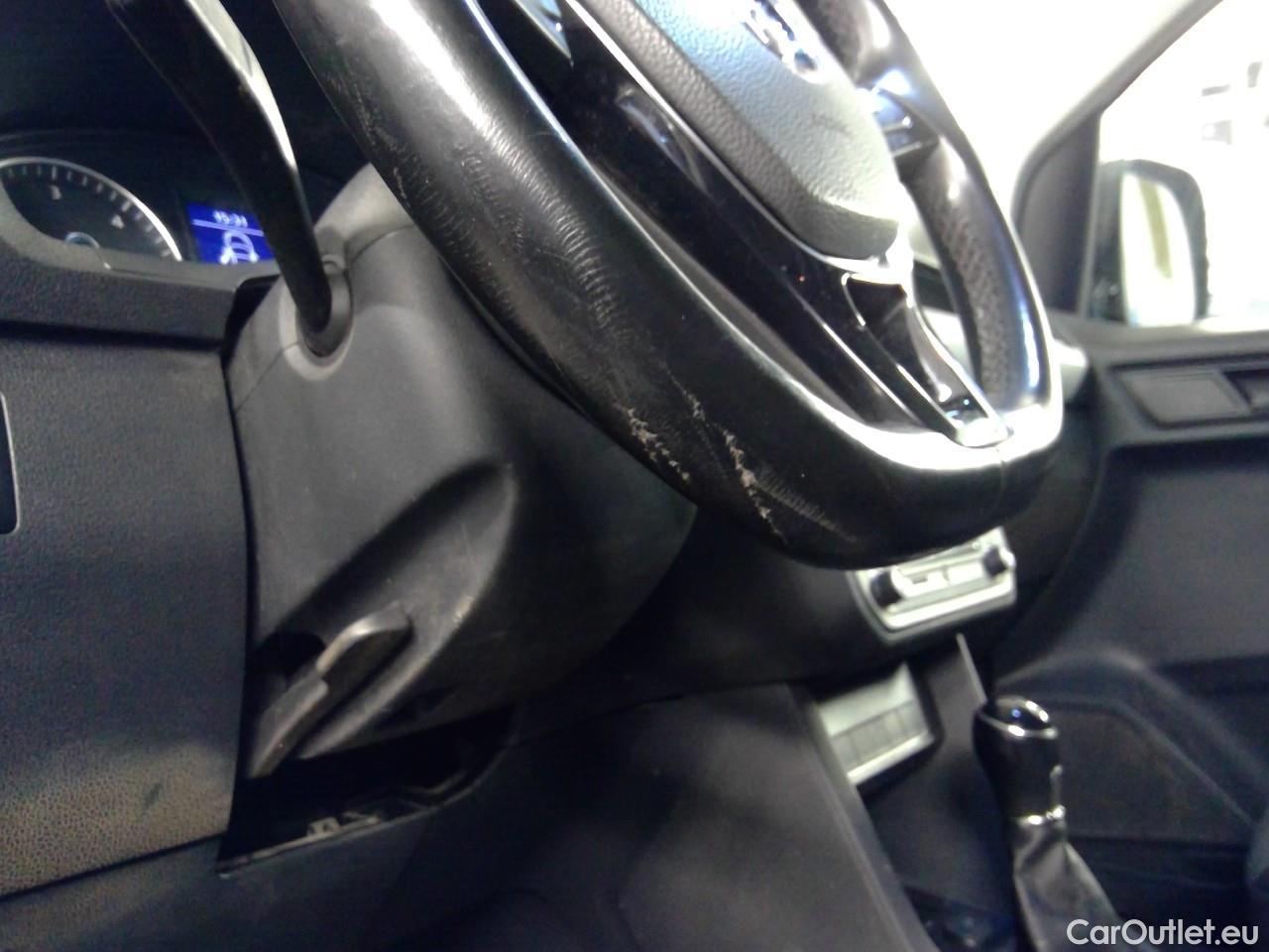 Volkswagen  Caddy  TDI 75 Maxi #1
