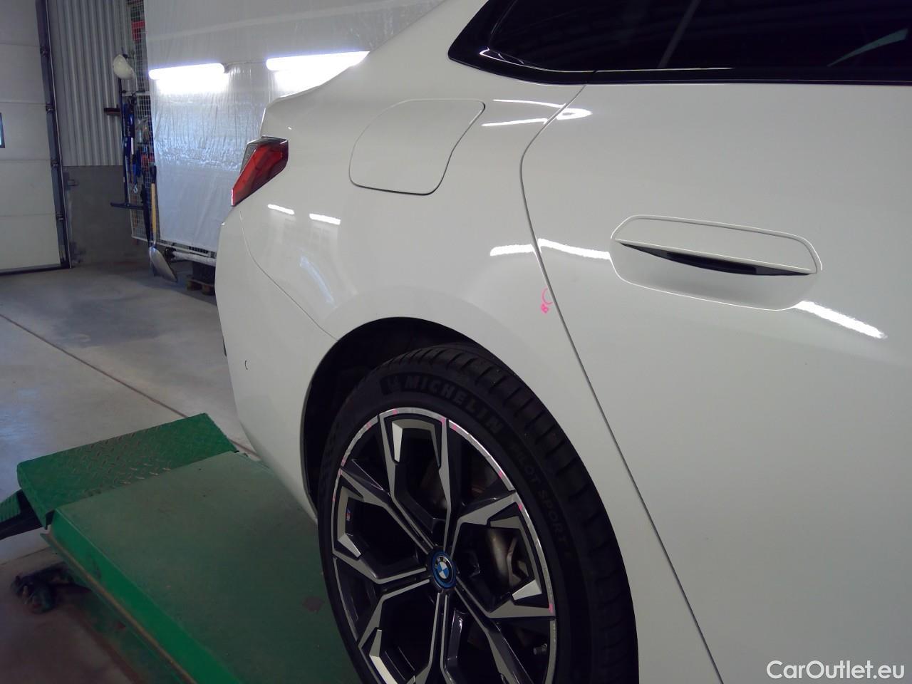  Bmw  I4  eDrive40 #17