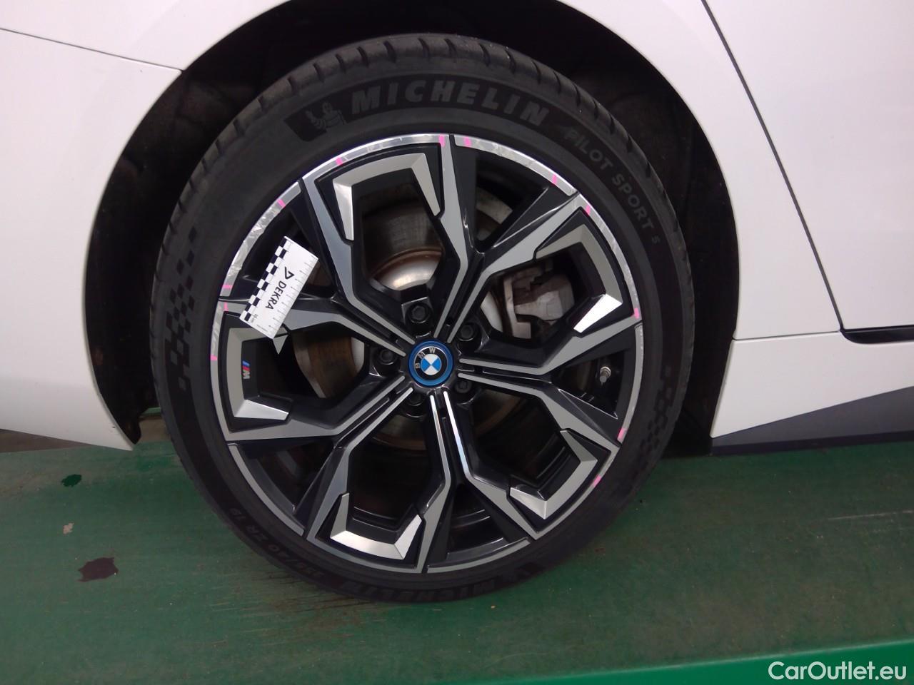  Bmw  I4  eDrive40 #15