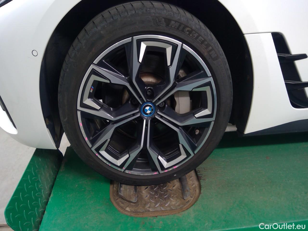  Bmw  I4  eDrive40 #4
