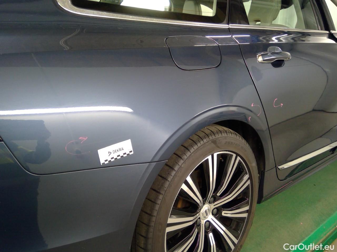  Volvo  V90  T8 Inscr. Rech. AWD Aut #31