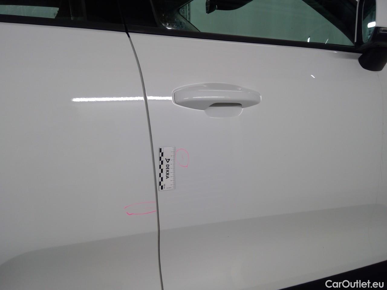  Volvo  XC 40 XC40 D3 AWD Momentum Edition #29