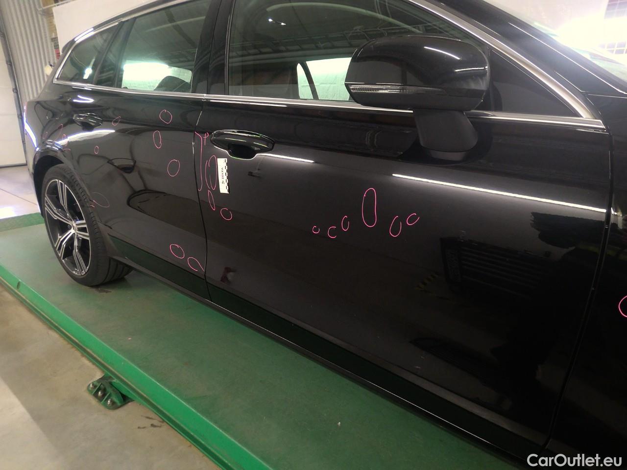  Volvo  V60  T6 AWD Inscript.Rechar.Aut #24