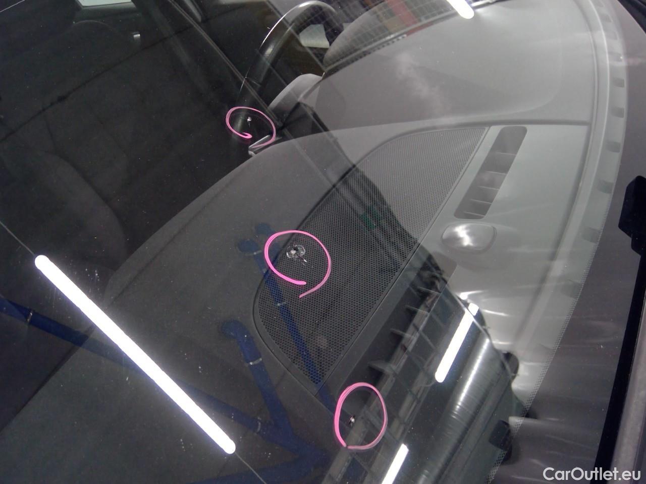  Volvo  XC 40 XC40 D3 AWD Momentum Edition #31