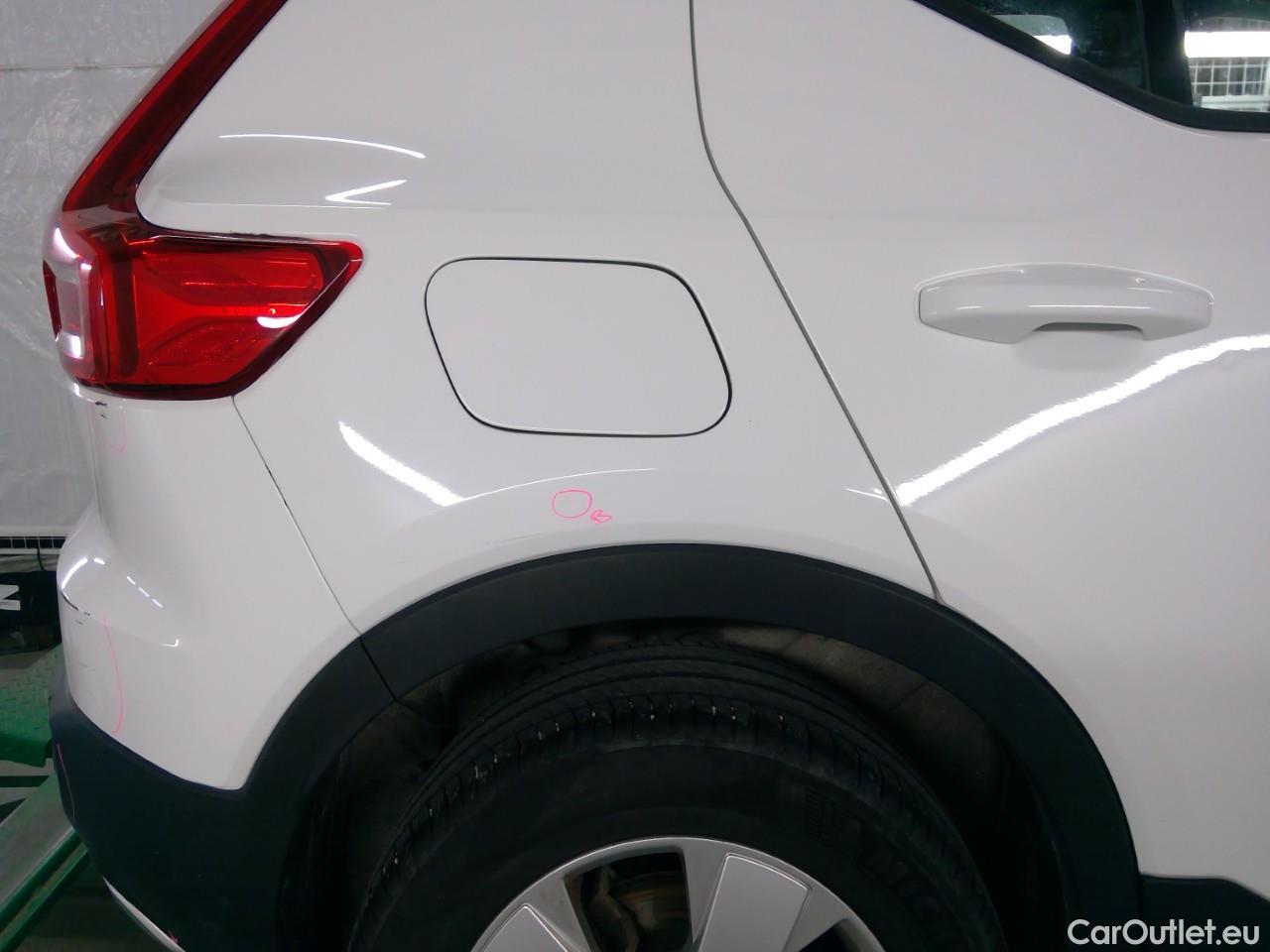  Volvo  XC 40 XC40 D3 AWD Momentum Edition #26