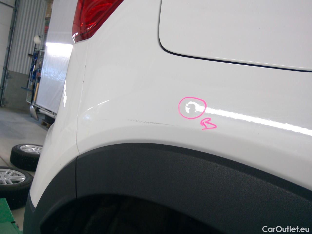  Volvo  XC 40 XC40 D3 AWD Momentum Edition #25