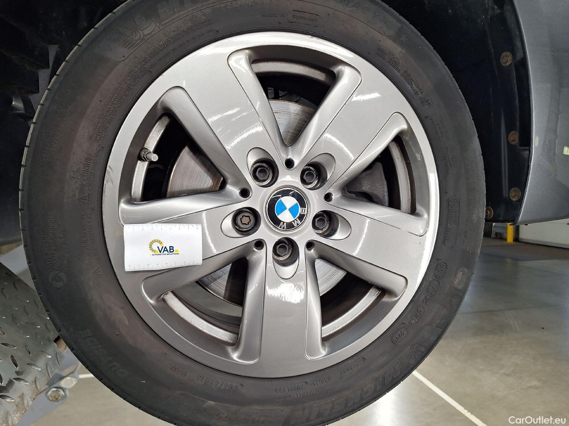  Bmw  Serie 2 BMW, 2-serie Gr.Coupé '19, 216d Gr.C.85kW Aut. #28