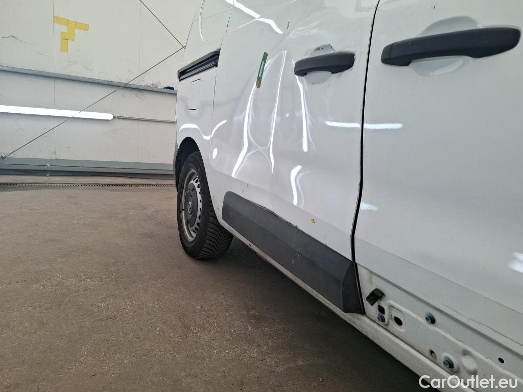  Renault  EXPRESS RENAULT  / 2021 / 4P / Fourgonnette Confort - Blue dCi 95-22 #2