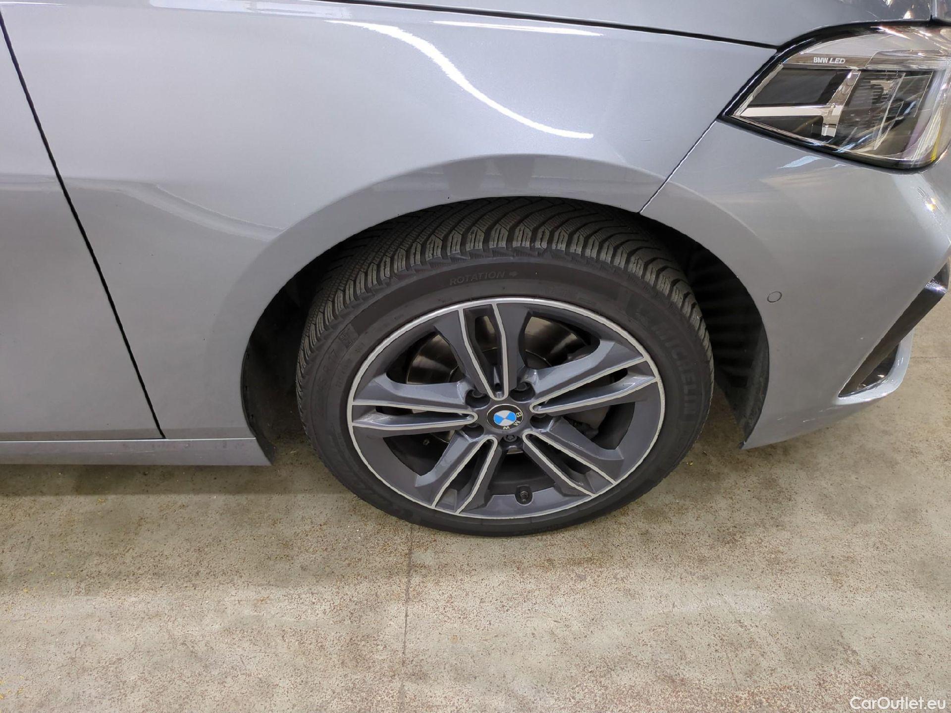  Bmw  Serie 1 Série 1 Berline 118 i Edition Sport 1.5 135CV BVA7 E6d #8