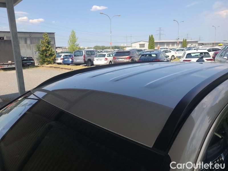  Hyundai  Tucson   (NX)(2020) Tucs.1.6 CRDi 100 Smart AT #15