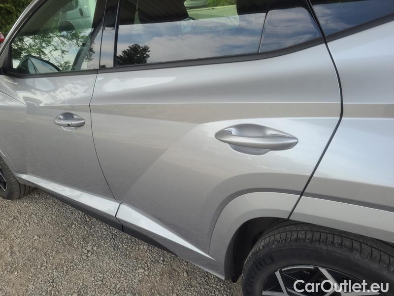  Hyundai  Tucson   (NX)(2020) Tuc.1.6HEV 169 NL Style 4x4 AT #4