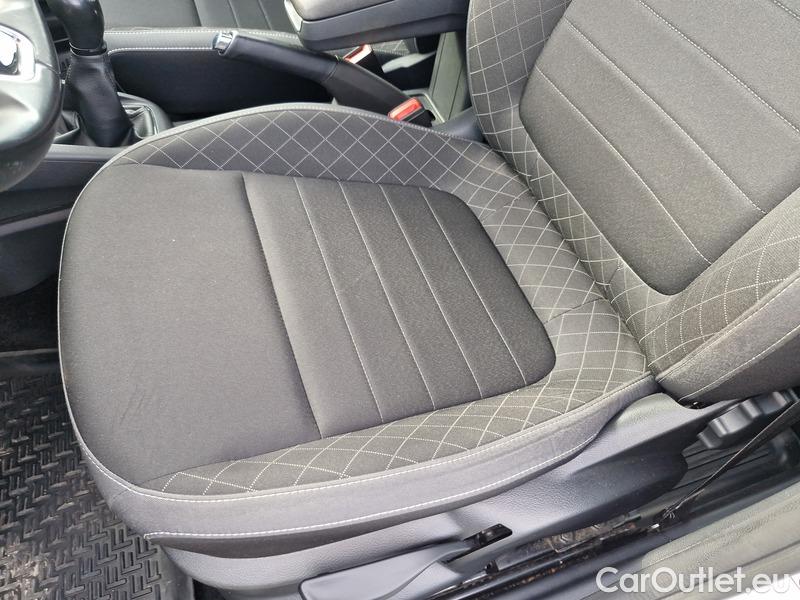  Skoda  Fabia  Combi (2015) Com.1.0TSI 70 Ambition 5d #9