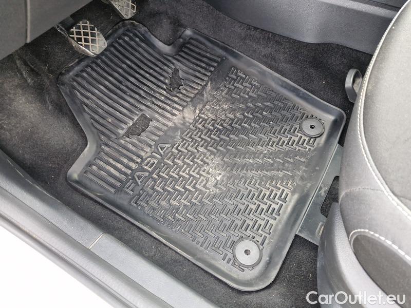  Skoda  Fabia  Combi (2015) Com.1.0TSI 70 Ambition 5d #13