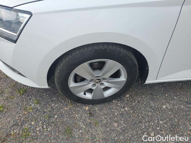  Skoda  Fabia  Combi (2015)  Com.1.0TSI 70 Ambition #2