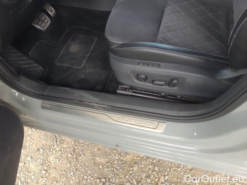  Skoda  Superb  2 (2008) Supe.FL1.5TSI 110 Sportline AT #9