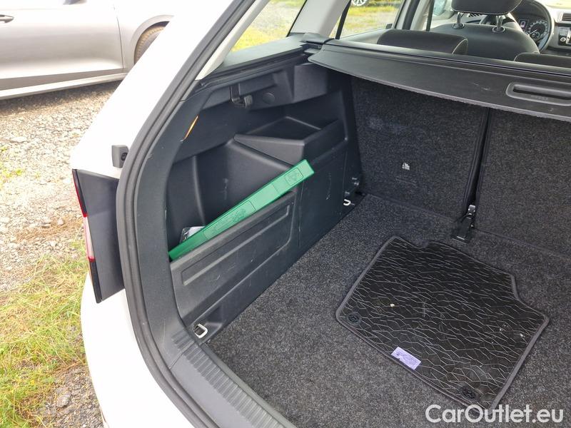  Skoda  Fabia  Combi (2015) Com.1.0TSI 70 Ambition 5d #23