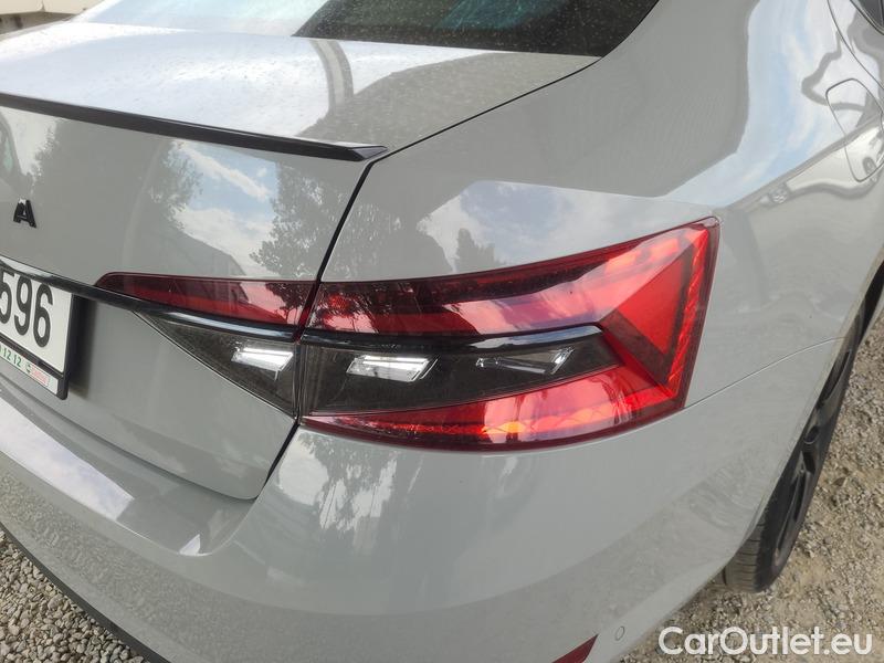  Skoda  Superb  2 (2008) Supe.FL1.5TSI 110 Sportline AT #12