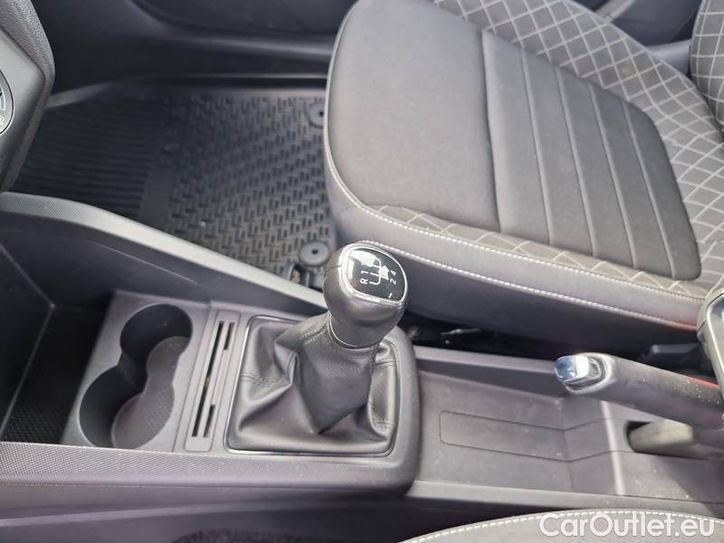  Skoda  Fabia  Combi (2015) Com.1.0TSI 70 Ambition 5d #12