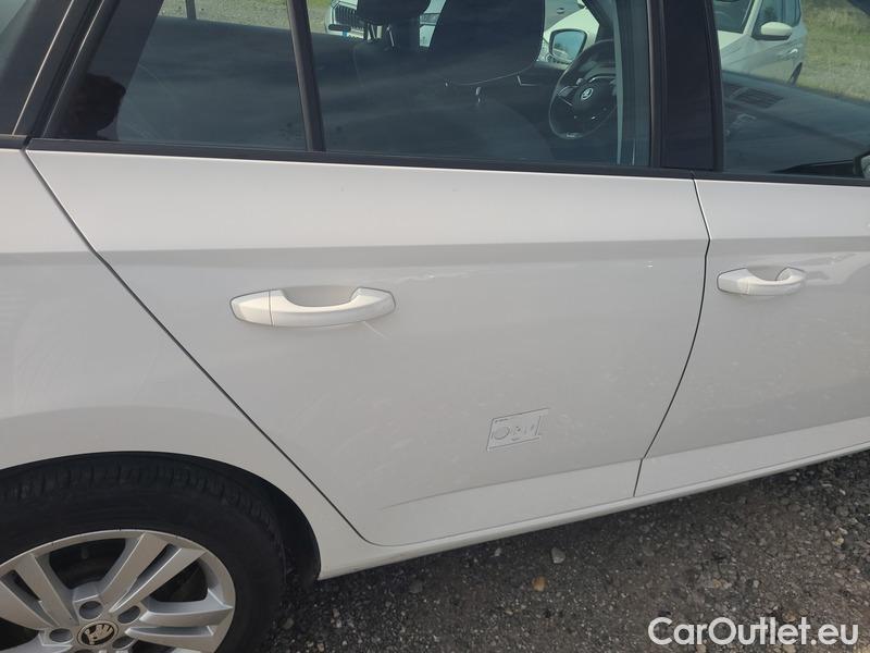  Skoda  Fabia  Combi (2015) Com.1.0TSI 70 Ambition 5d #8