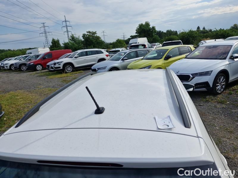  Skoda  Fabia  Combi (2015) Com.1.0TSI 70 Ambition 5d #27