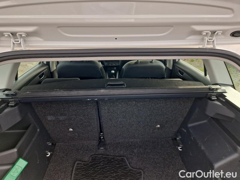  Skoda  Fabia  Combi (2015) Com.1.0TSI 70 Ambition 5d #24
