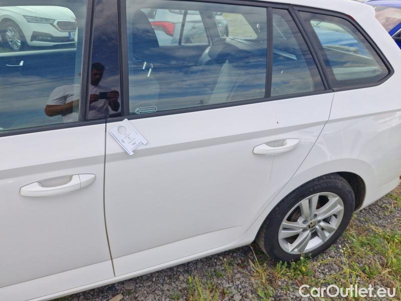  Skoda  Fabia  Combi (2015) Com.1.0TSI 70 Ambition 5d #15