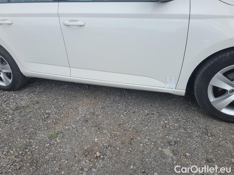  Skoda  Fabia  Combi (2015)  Com.1.0TSI 70 Ambition #7