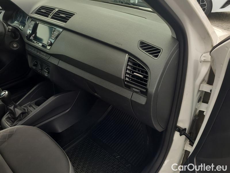  Skoda  Fabia  Combi (2015)  Com.1.0TSI 70 Ambition #10