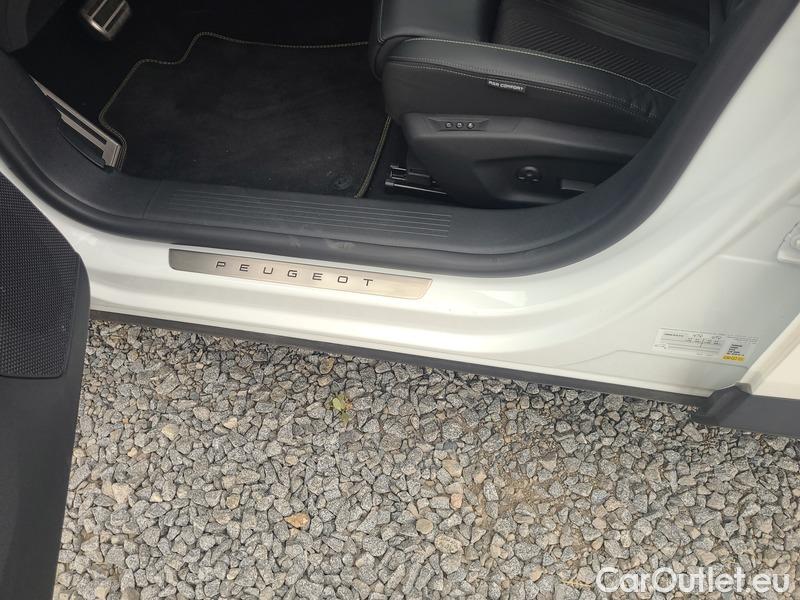  Peugeot  408  (P6) (2022)  1.2PT 130 GT AT 5d #9