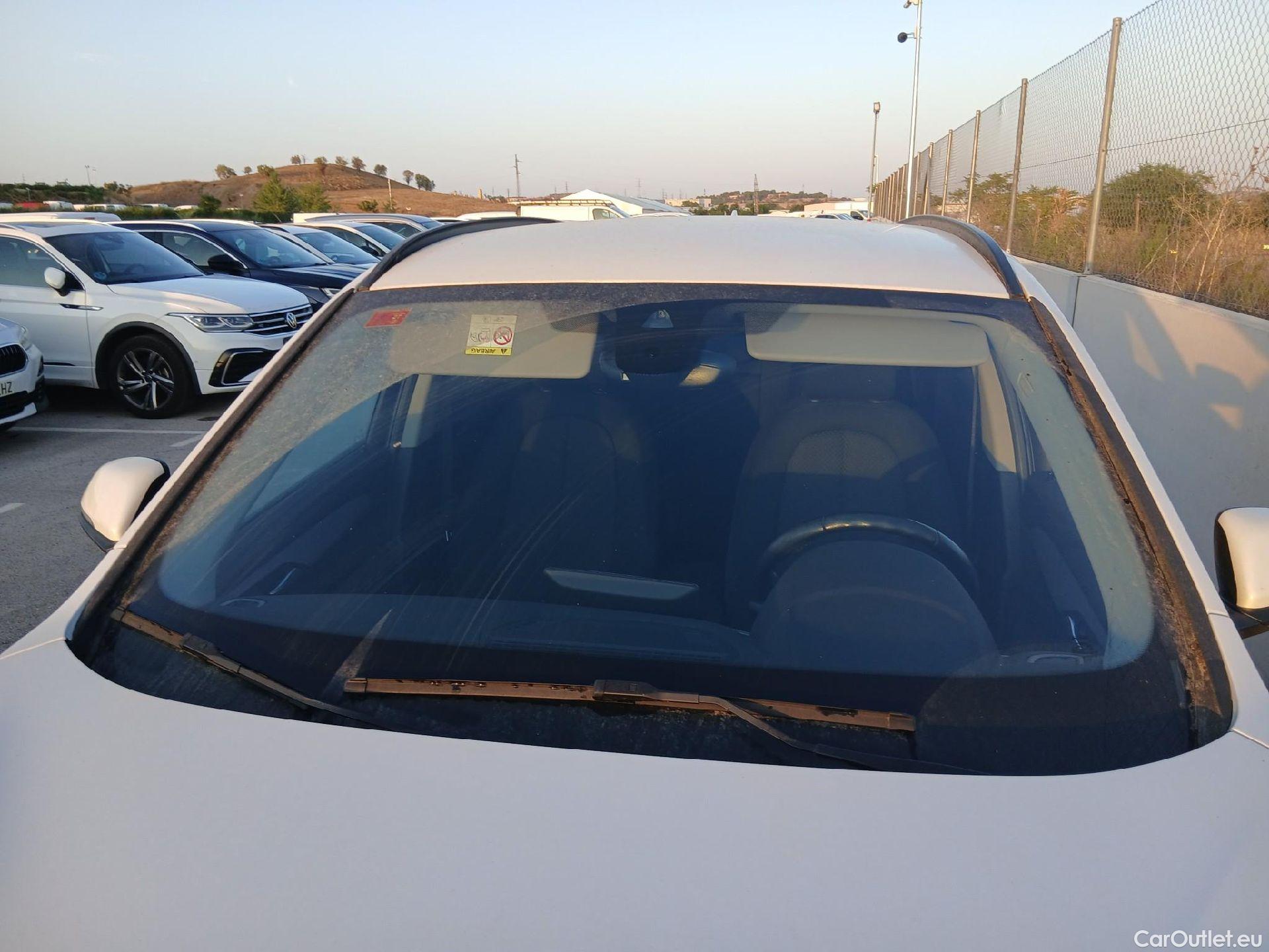  Bmw  X1 BMW  / 2019 / 5P / todoterreno sDrive18dA Corporate (AC2) #2