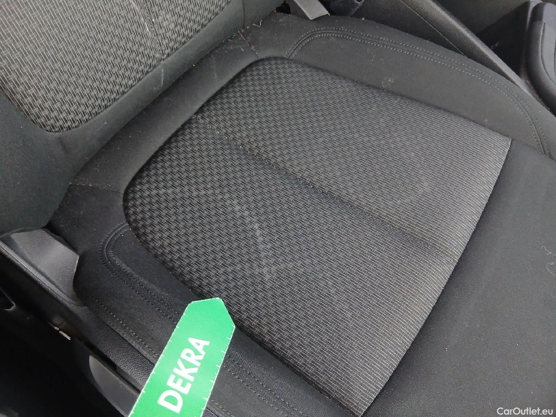  Bmw  X1 BMW  / 2019 / 5P / todoterreno sDrive18dA Corporate (AC2) #16