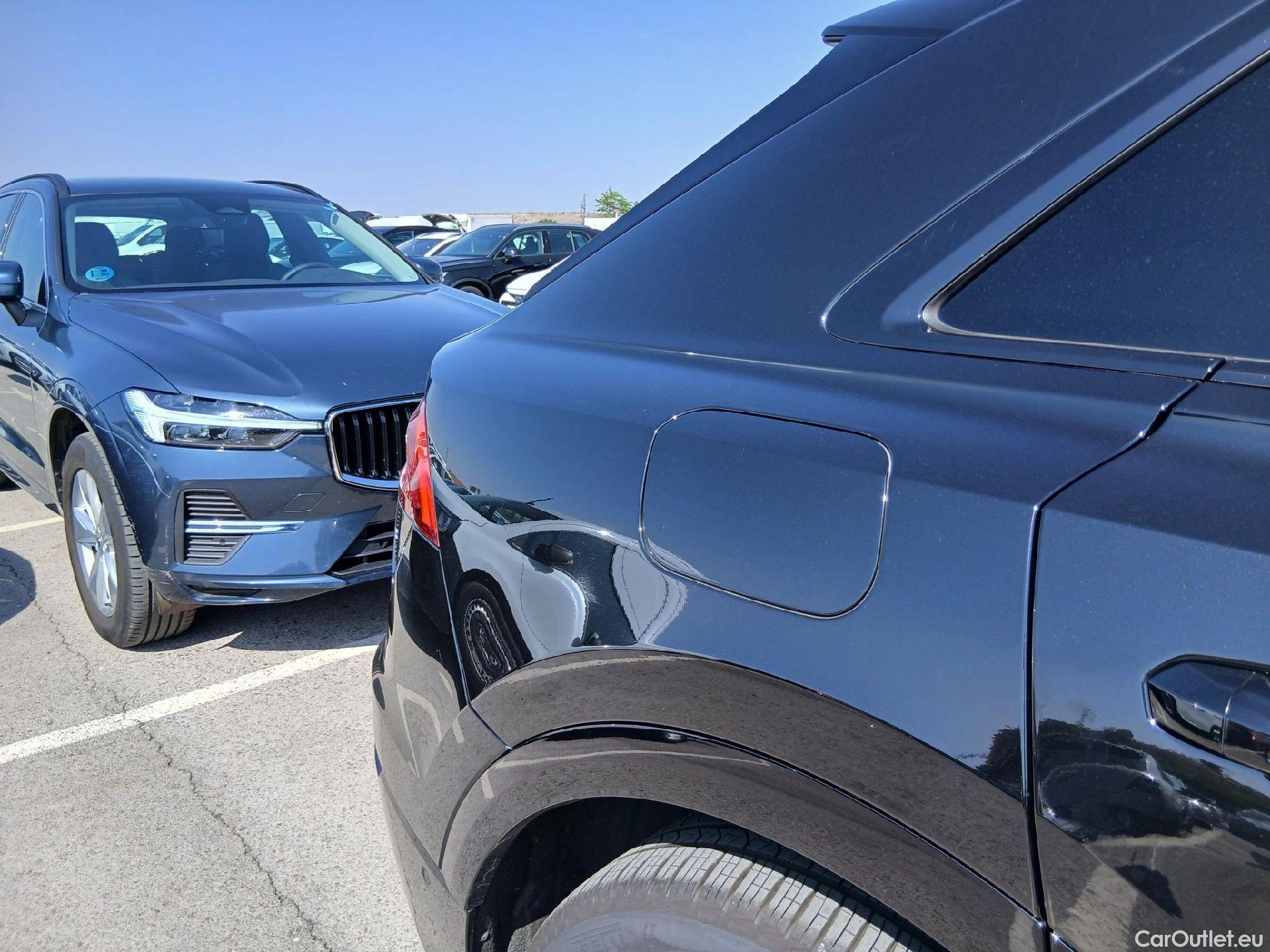  Audi  Q8 AUDI  / 2018 / 5P / todoterreno 55 TFSIe 280kW Black Line Pl quattro tip #35