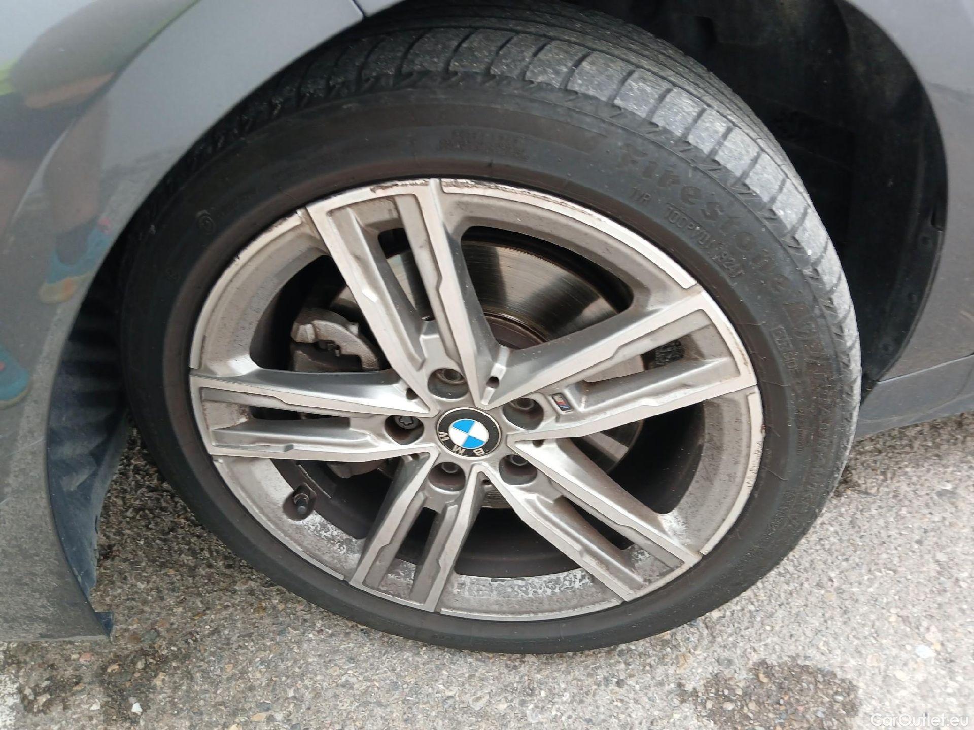  Bmw  Serie 1 BMW  / 2019 / 5P / berlina con portón 118d #PAQUETE M# #11