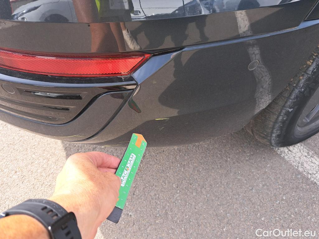  Audi  Q8 AUDI  e-tron / 2022 / 5P / todoterreno Advanced 55 quattro #14