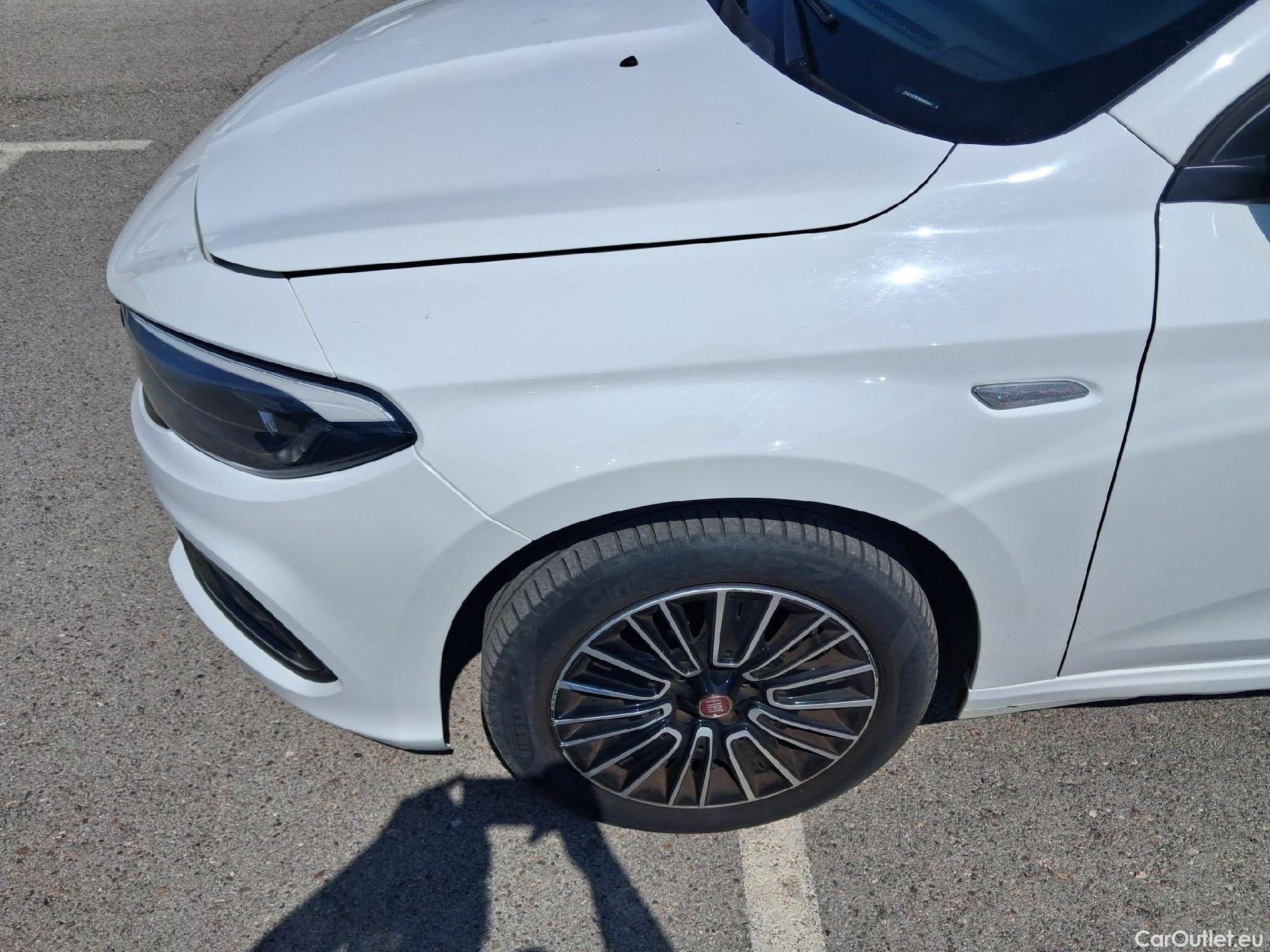 Fiat  Tipo FIAT  / 2020 / 4P / sedán Sedan City Life 1.3 Mjet Diesel 70kW #11