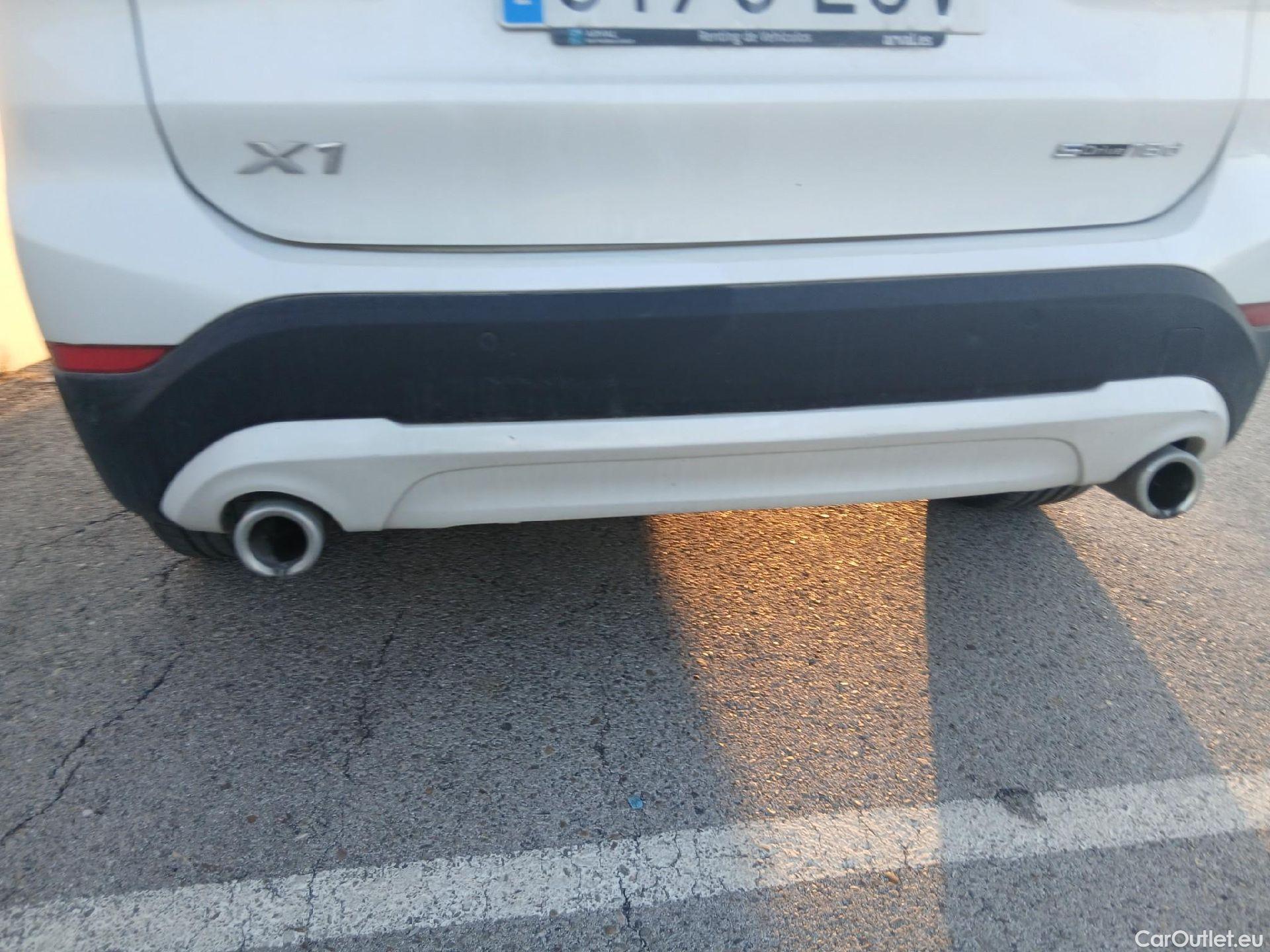  Bmw  X1 BMW  / 2019 / 5P / todoterreno sDrive18dA Corporate (AC2) #20
