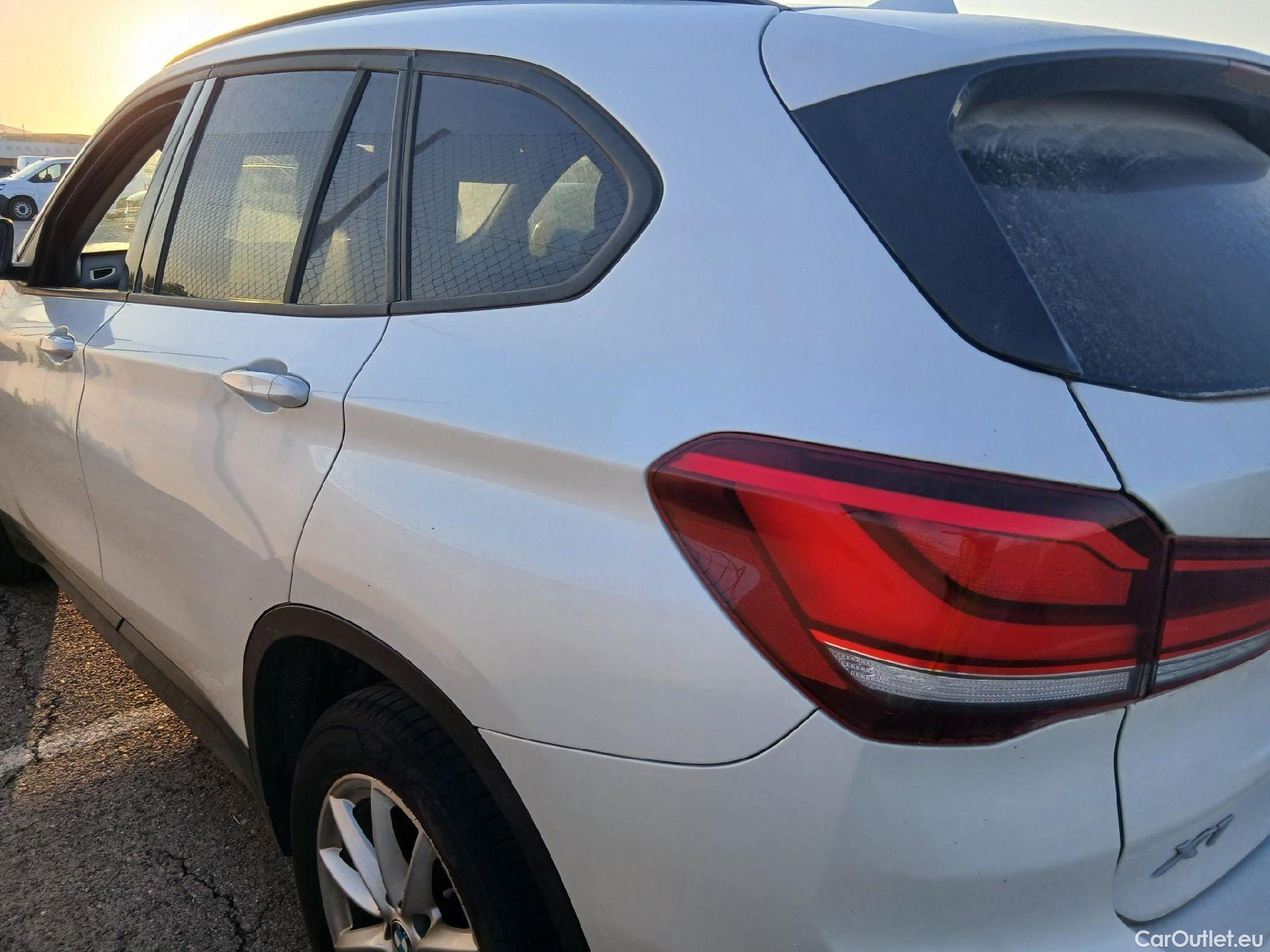  Bmw  X1 BMW  / 2019 / 5P / todoterreno sDrive18dA Corporate (AC2) #18