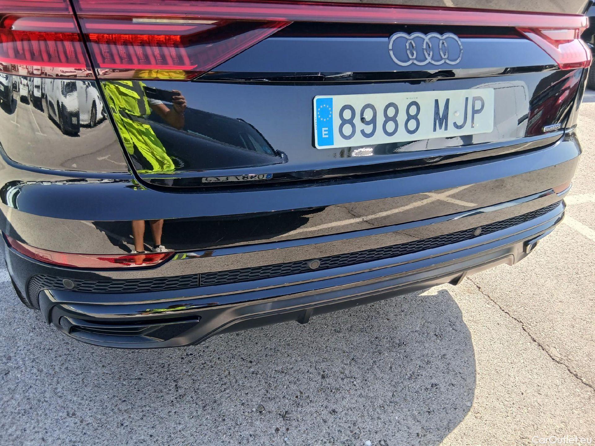  Audi  Q8 AUDI  / 2018 / 5P / todoterreno 55 TFSIe 280kW Black Line Pl quattro tip #29