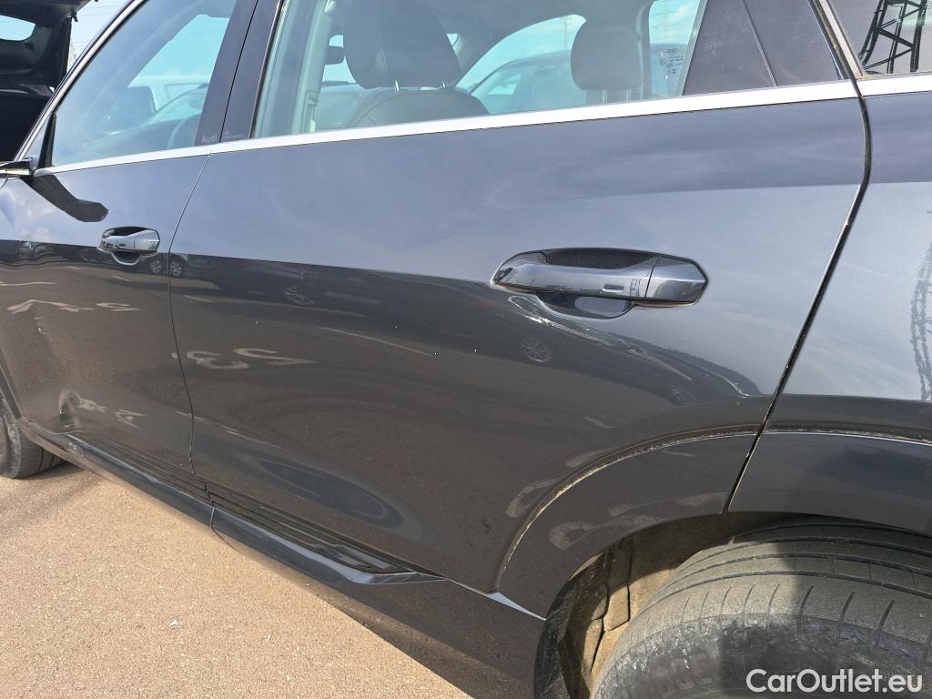  Audi  Q8 AUDI  e-tron / 2022 / 5P / todoterreno Advanced 55 quattro #21