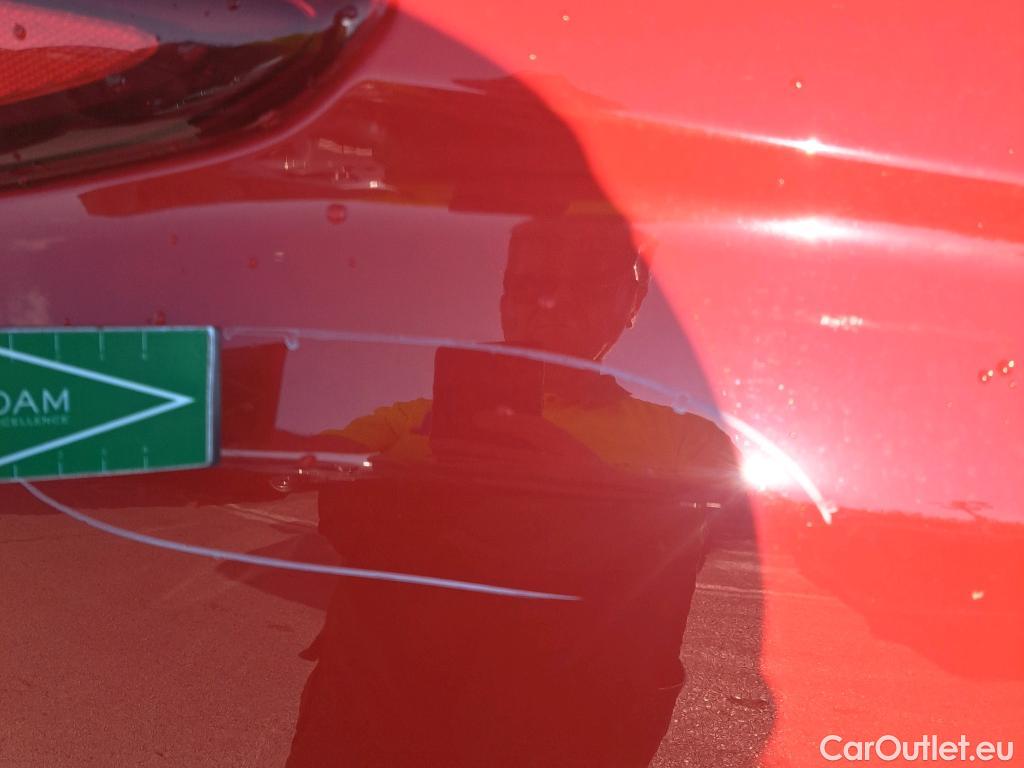  Hyundai  kona HYUNDAI  / 2020 / 5P / todoterreno 150kW EV Maxx #2