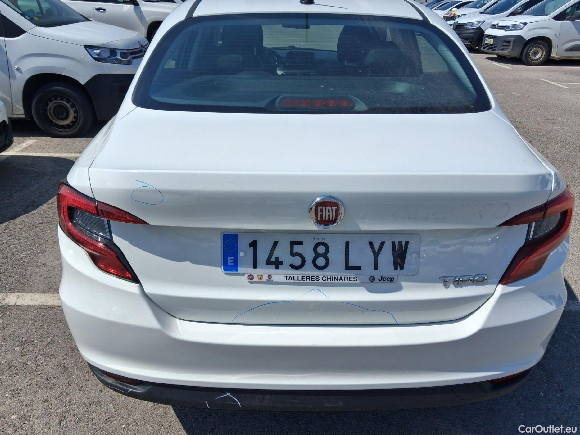  Fiat  Tipo FIAT  / 2020 / 4P / sedán Sedan City Life 1.3 Mjet Diesel 70kW #26