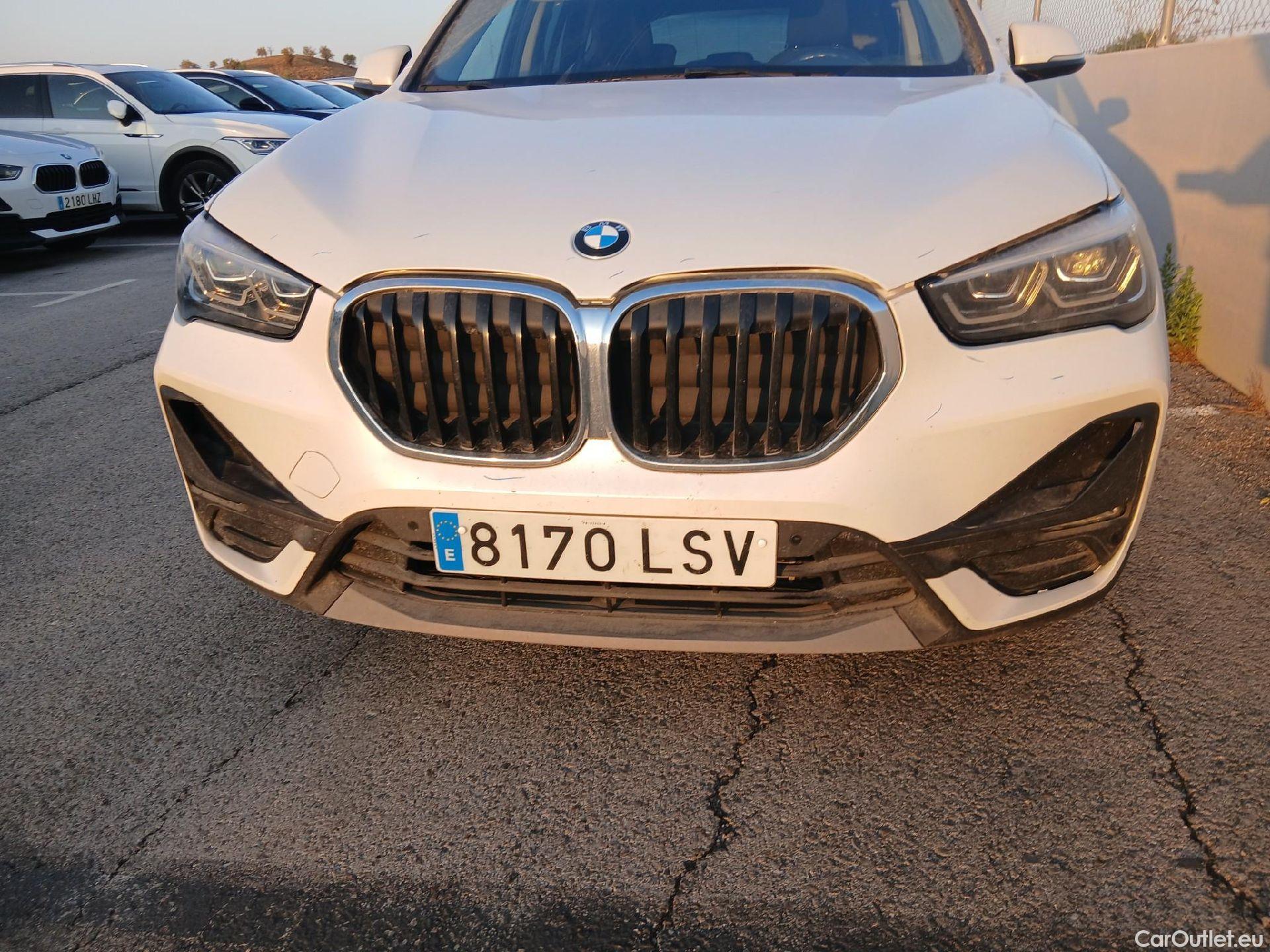  Bmw  X1 BMW  / 2019 / 5P / todoterreno sDrive18dA Corporate (AC2) #6