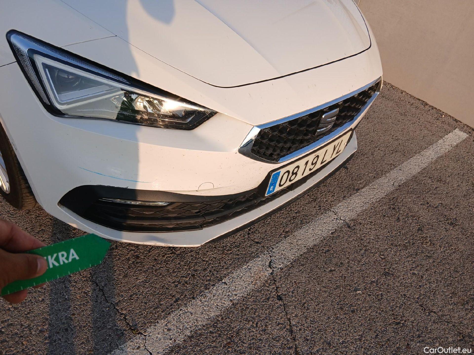  Seat  Leon SEAT Nuevo León / 2020 / 5P / familiar SP 1.5 eTSI 110kW DSG S&S Xcellence Go L #7