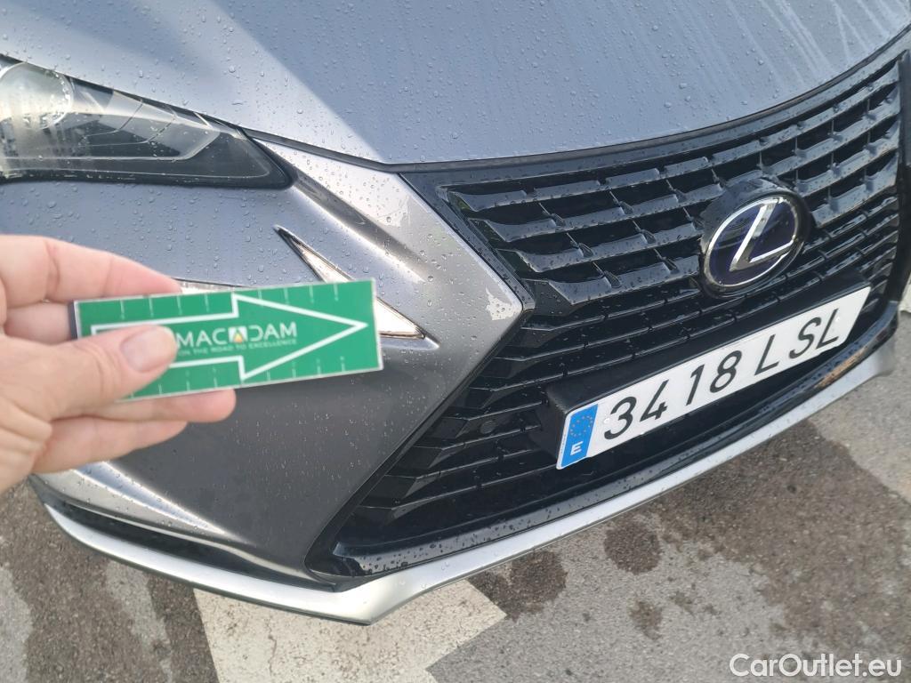  Lexus  NX LEXUS  / 2017 / 5P / todoterreno 2.5 300h Premium 2WD #8