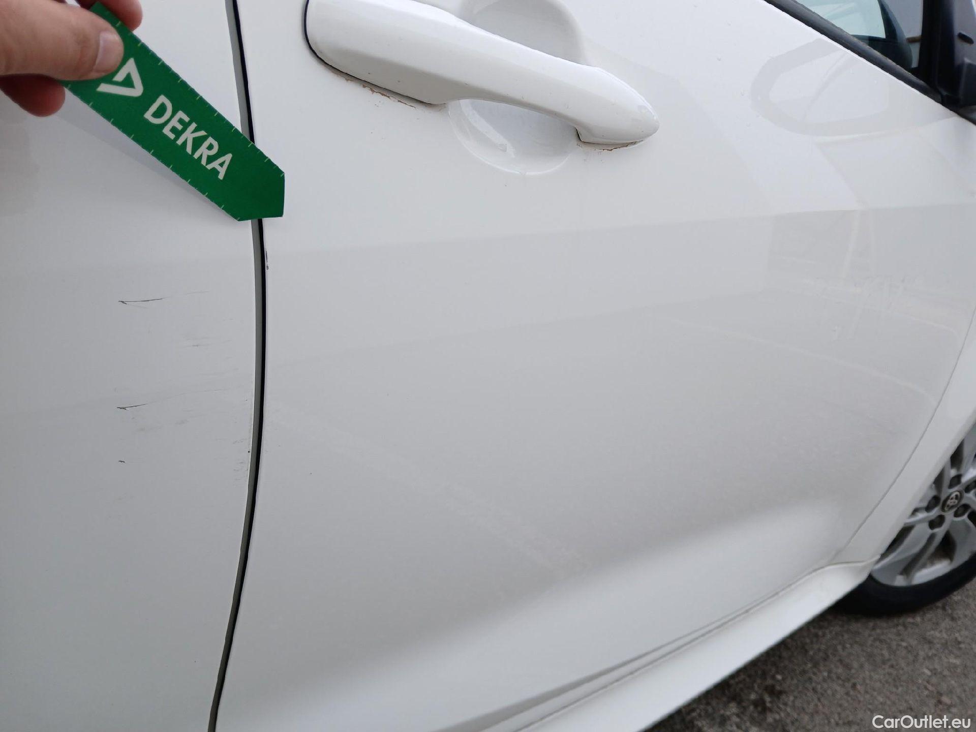 Toyota  Yaris TOYOTA  1.5 120H Business Plus #26