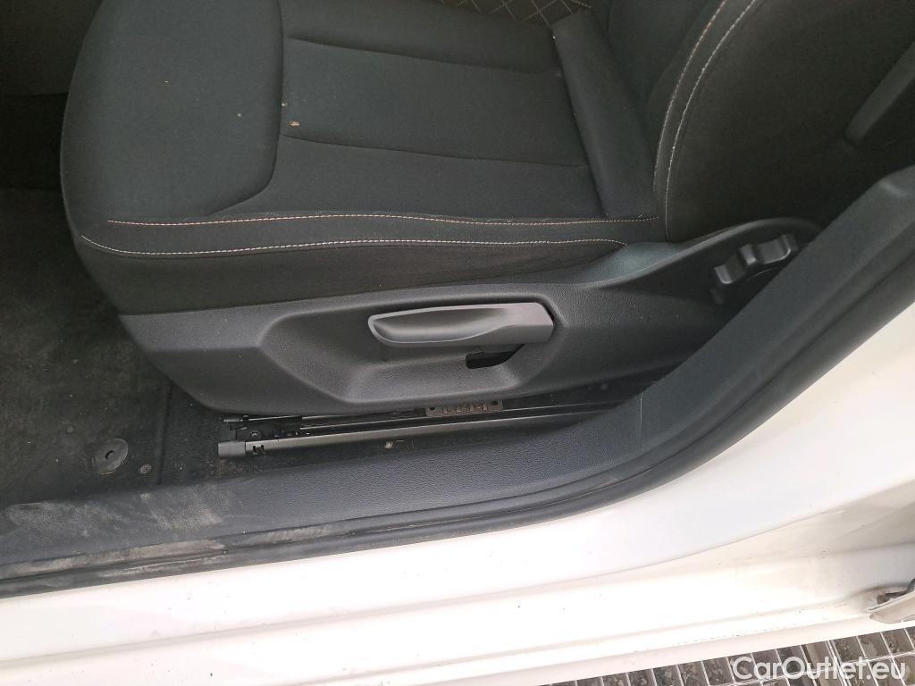  Skoda  KAMIQ SKODA  1.0 TSI 81kW (110CV) DSG Ambition (CX) #9